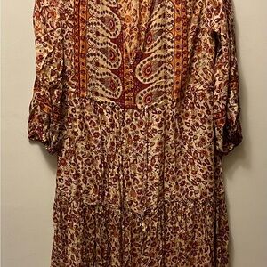 Aura Floral Patterned Top in Red and Cream